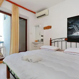 apartmani-stanka-joso.hotelinzadar.com/