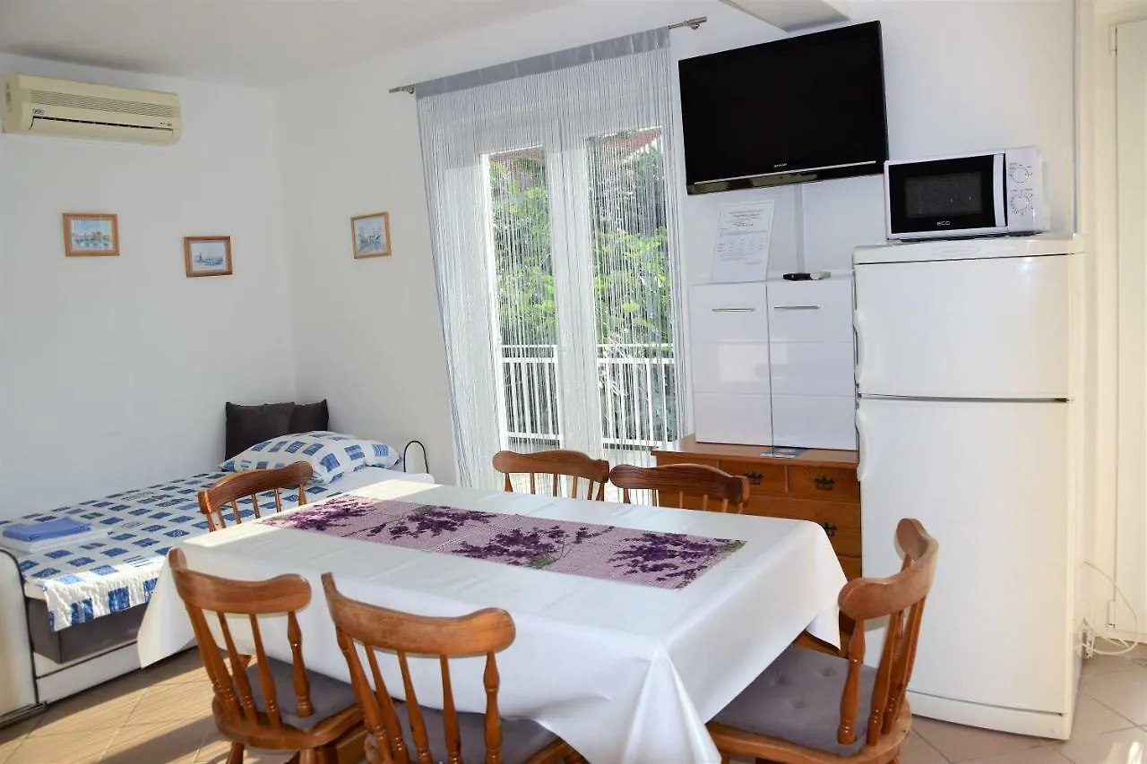 Apartmani Novosel Šilo Appartamento