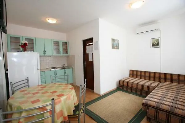 Apartmani Novosel Šilo Appartamento