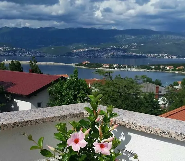 Apartamento Apartmani Novosel Šilo Croácia